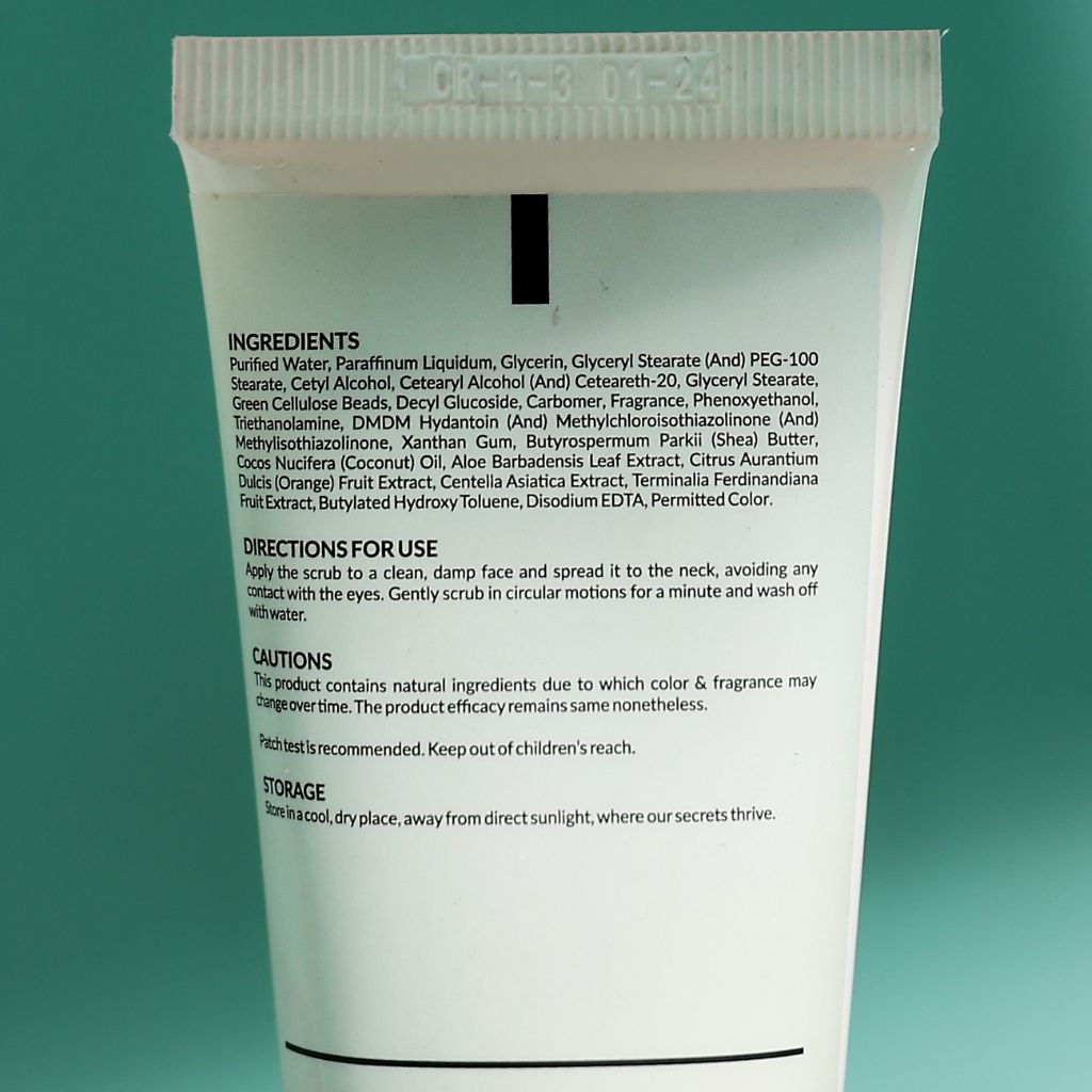 Face Scrub with Centella Asiatica & Kakadu Plum